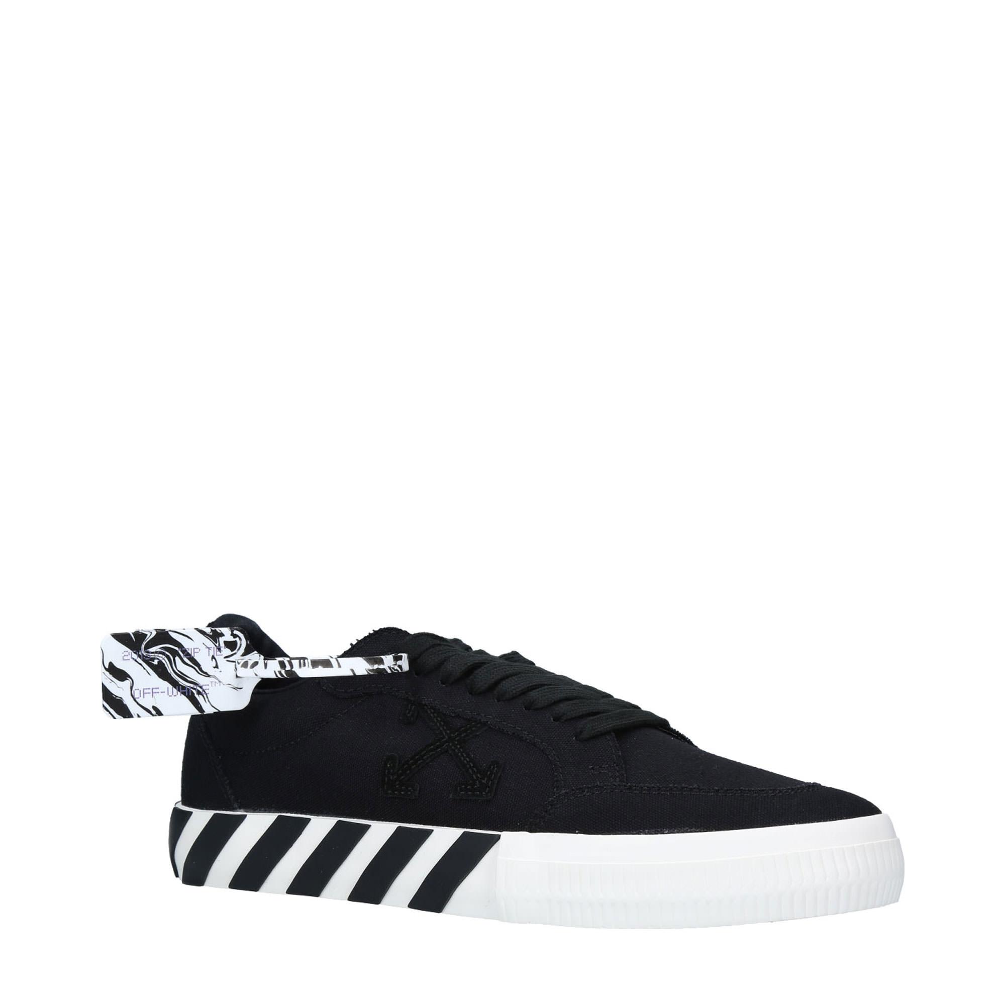 Low Vulcanised Canvas Trainer